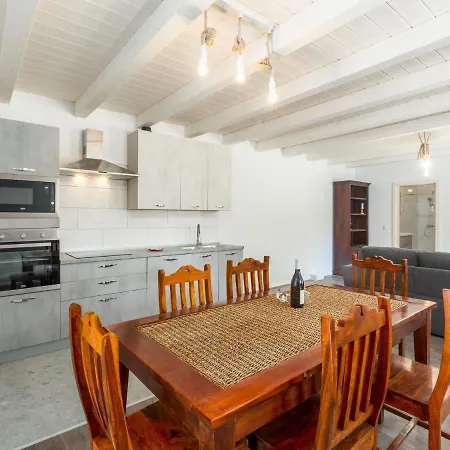 Adorable In Kringa With Private Pool *