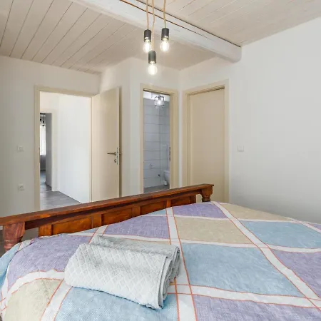 Σπίτι διακοπών Adorable In Kringa With Private Pool *