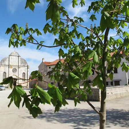 Adorable In Kringa With Private Pool